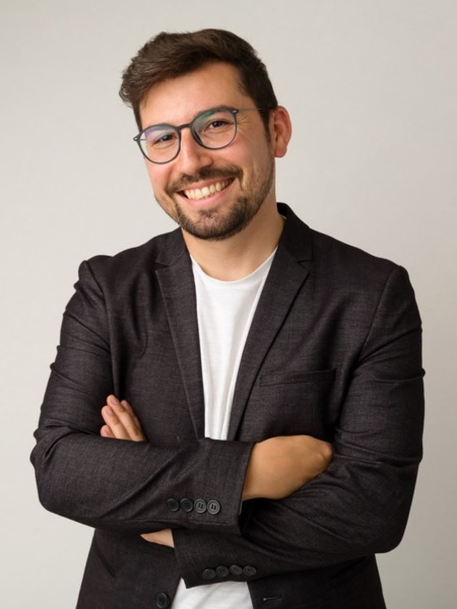 Mario Ottaiano, Kyberon